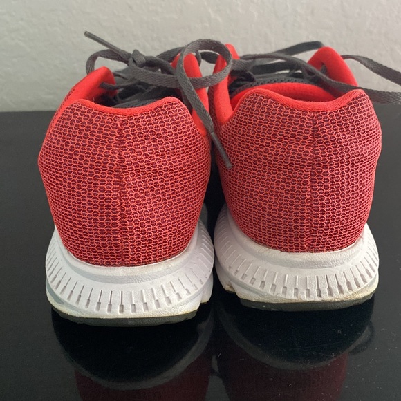 Nike Zoom Winflo 2 with Hoka one one inner soles - Picture 4 of 10